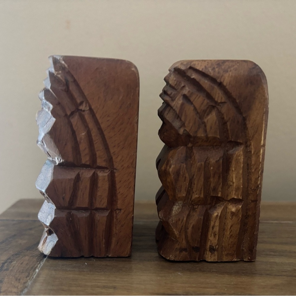 Vintage Wooden Carved Tiki Salt & Pepper Shakers UNUSED - Picture 3 of 11